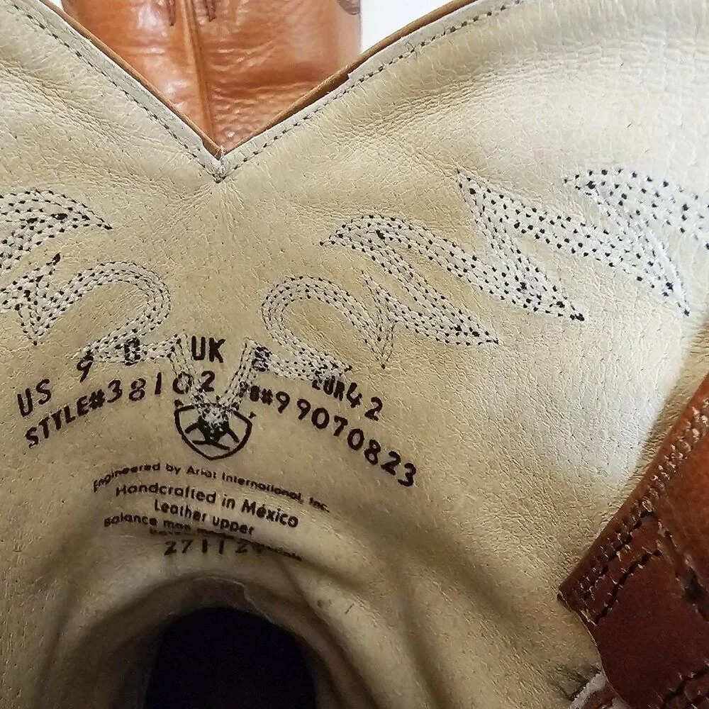 Ariat Men's size 9D Brown and Black Leather Cowboy Work Boots